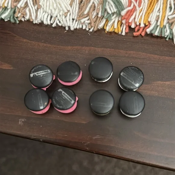 8 Croc Charms Jibbitz - Picture 2 of 2